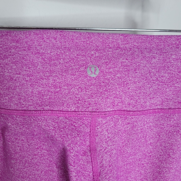 Lululemon Heather Pink Cropped Leggings - Picture 3 of 4
